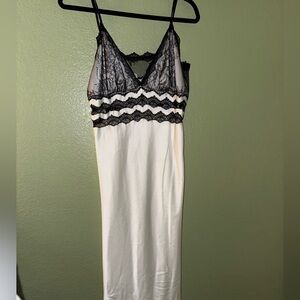 Gianni Bini Black Lace Overlay Dress